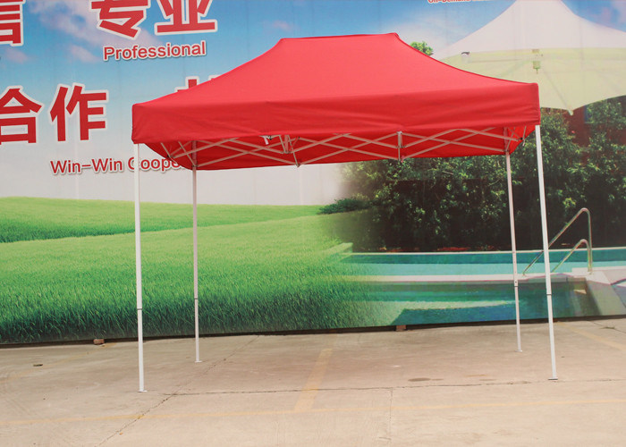 Portable Red Pop Up Market Tent 420D Oxford Fabric Sun Protection For